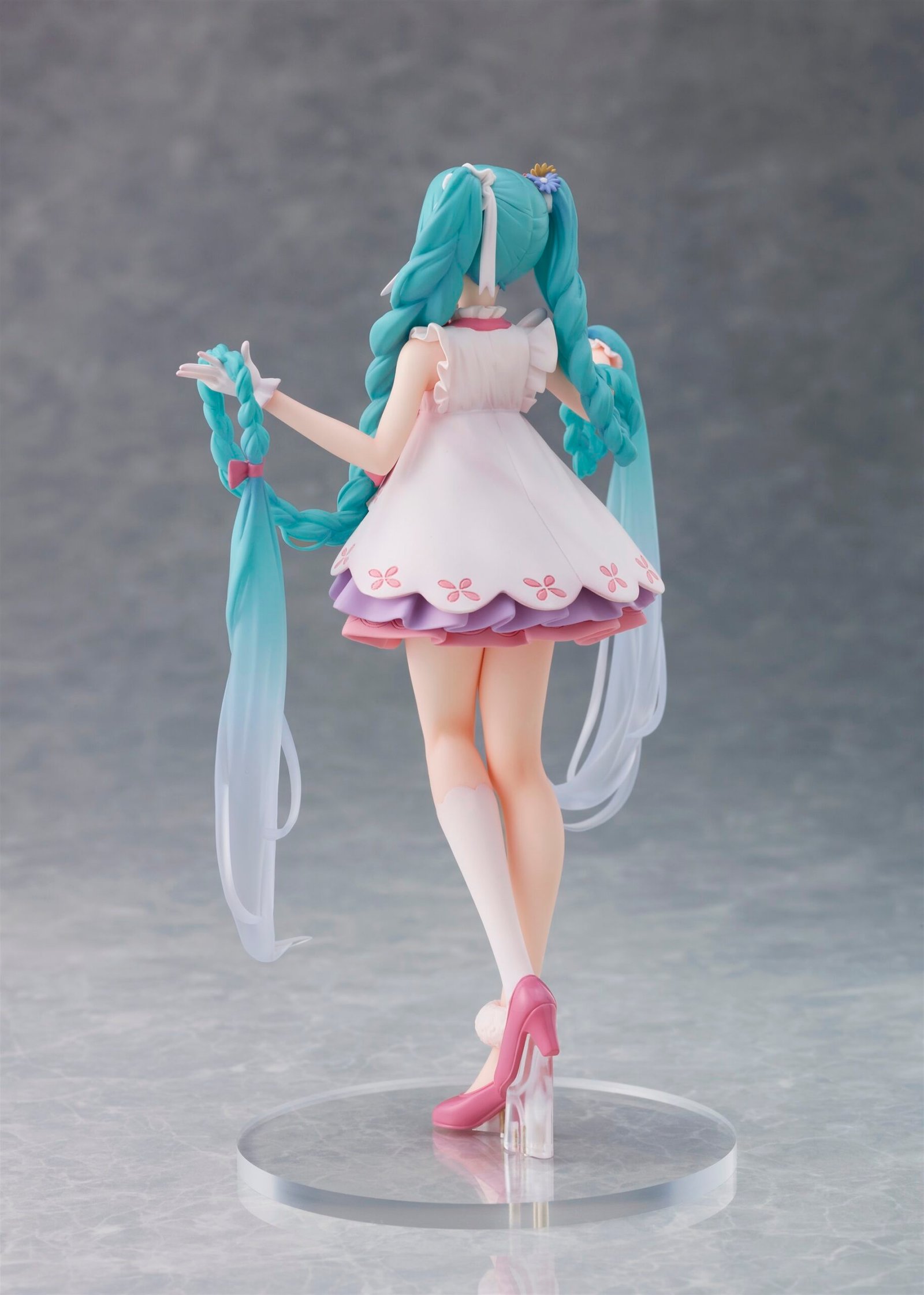 Hatsune Miku - Hatsune Miku Wonderland Prize Figure (Rapunzel Ver.) 3