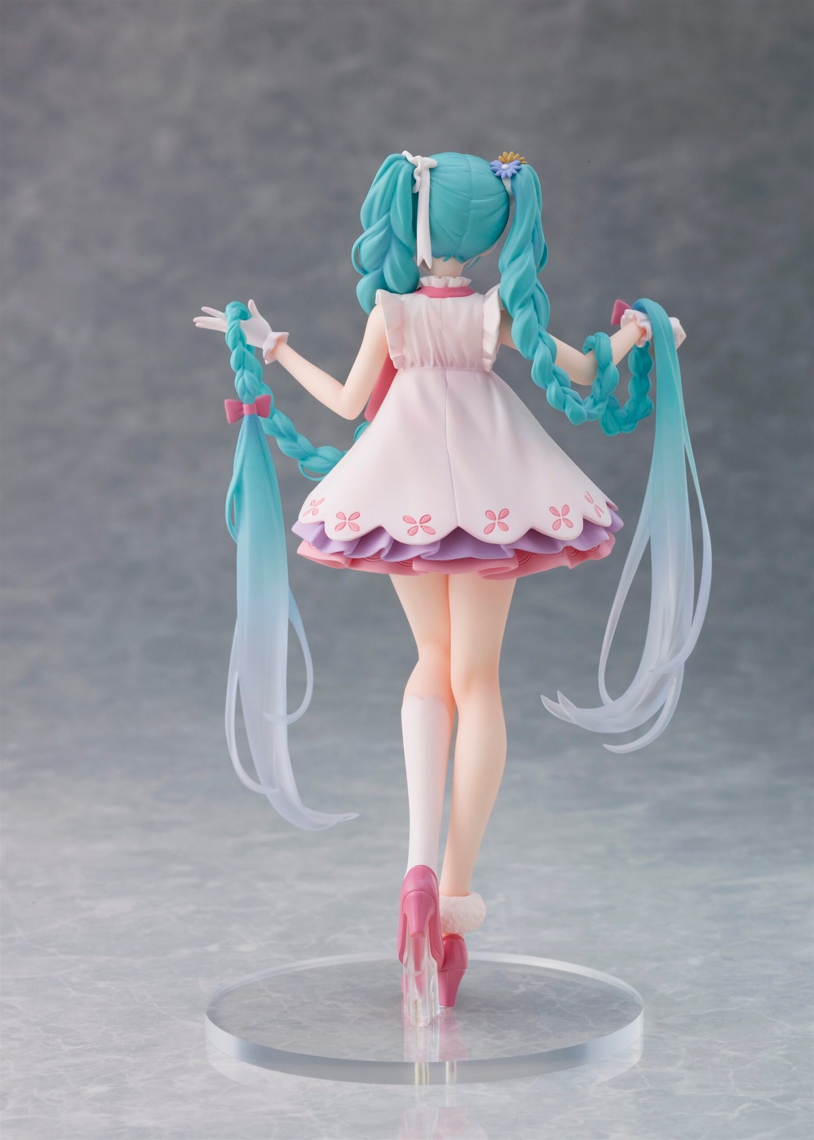 Hatsune Miku - Hatsune Miku Wonderland Prize Figure (Rapunzel Ver.) 4